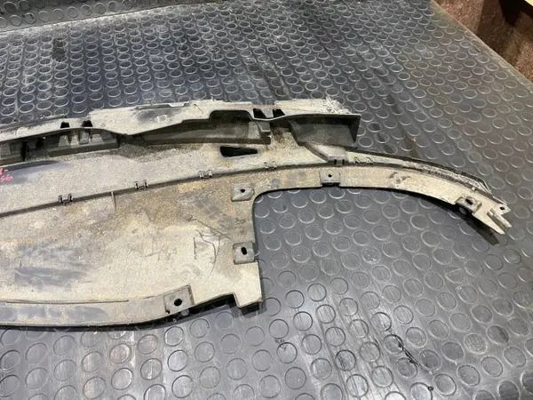 Unterer Stoßstangenabdeckung vorne VW ID.4 OEM 11A805915B image 5