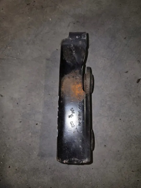 OEM 9673101870 Refuerzo de Suspensión de Cabina image 3