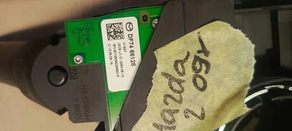 Bedieningsschakelaars Mazda 2 2009 DF7566120BDJ image 5