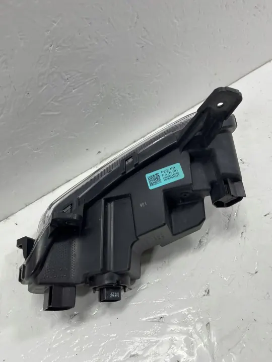 Faro DRL Derecho Hyundai I30 III Fastback OEM 92208G4210 image 6