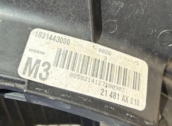 Nissan OE Waterradiator OEM 21400BC00B - Gebruikt image 4