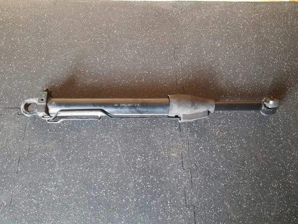 SCANIA R Ohjaamonnostosylinteri OEM 33952 1477878 1720924 image 2