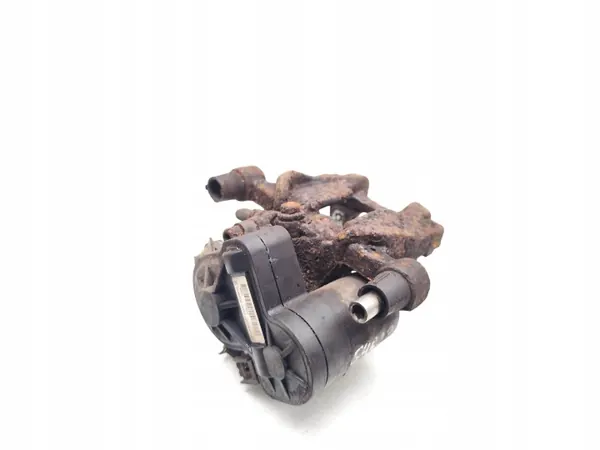 Ford Galaxy Bakre bromsok OEM DG9C-2D250-G image 3