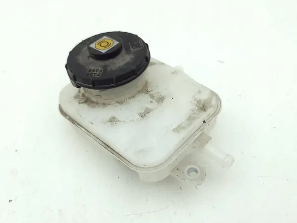 Réservoir de liquide de frein Honda HR-V 2022 OEM AMD207920 image 2