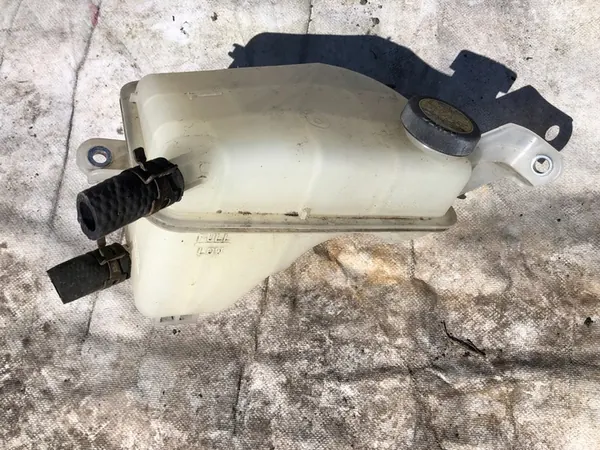 Erweiterungstank Toyota Auris 16480-22080 image 2