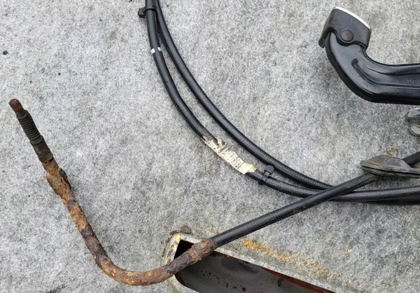 Handbremspedal Sensor Kabel OEM A1644201184 Mercedes image 4