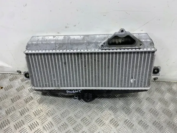 Subaru Ascent Ladeluftkühler OEM FBZ28420 - Gebraucht image 3