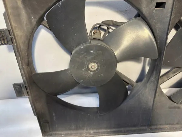 Jäähdytinpuhallin Mitsubishi Outlander 2 OEM 1355A205 image 10