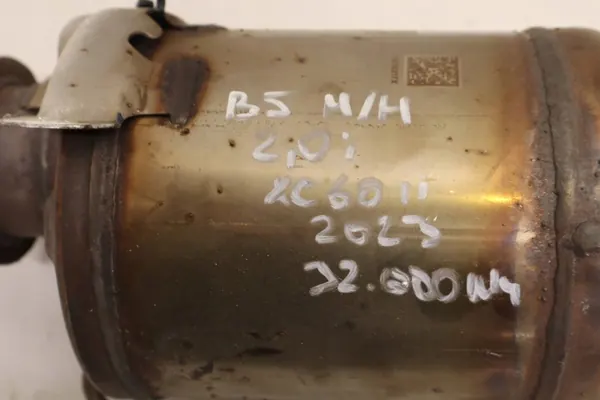 Volvo XC60 2021- DPF & Katalysator OEM 32349355 image 4