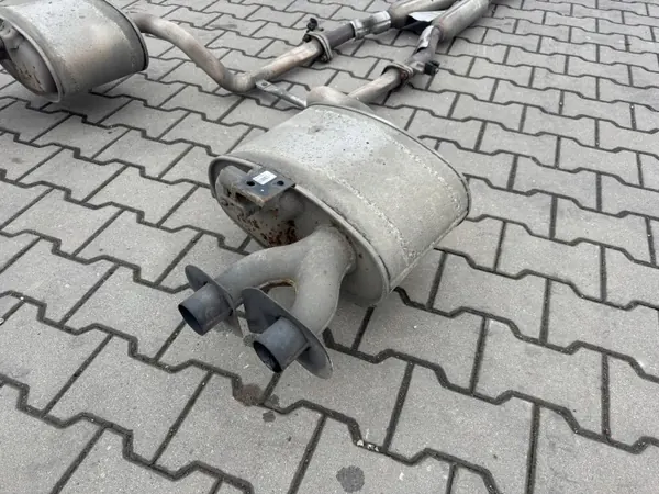 Système d'échappement OEM 3942394934923 Kia Stinger GT 3.3 image 3
