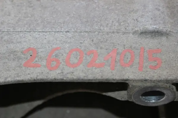 BMW Querträgerstütze Hinterachse OEM 6852896 image 5