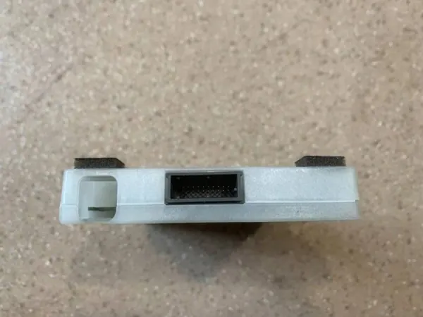 BMW GPS-antenni OEM 5A79303 2-sarja G42 image 7