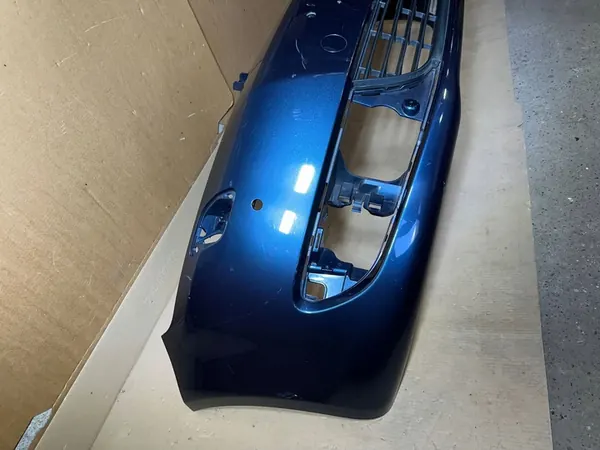 Paraurti anteriore VW Golf VI Plus OE 5M0807221N image 4