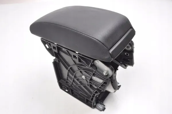 Apoio de braço consola central SEAT Leon OEM 5F0864207B image 2