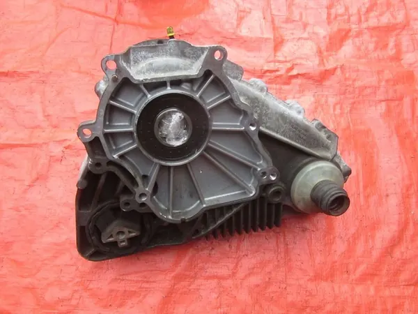 Réducteur automatique BMW X6 E71 3.0D 2008 4WD OEM 7599886-01 image 2