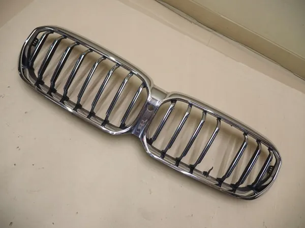 BMW G30 G31 LCI Frontgitter OEM 9464210 - Chrom image 2