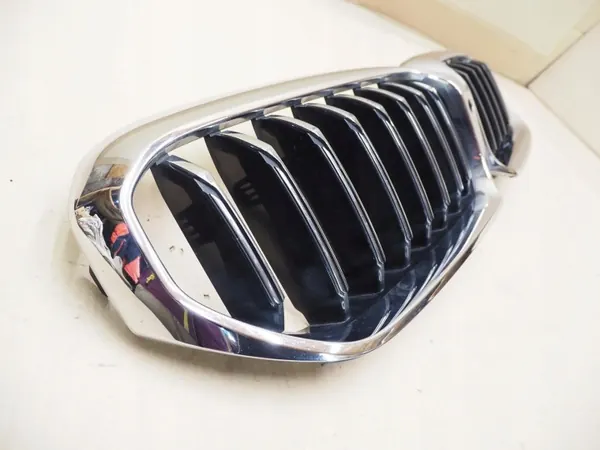 BMW G30 G31 LCI Frontgitter OEM 9464210 - Chrom image 5