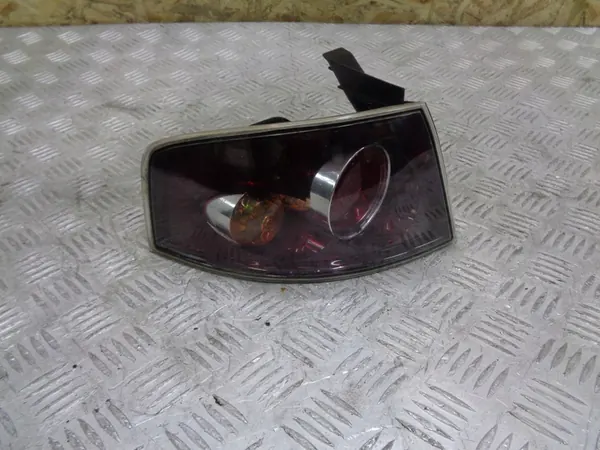 Luz trasera izquierda 6L6945095D Seat Ibiza 6L III image 2