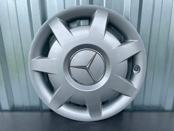 Original Mercedes C-Klasse W204 16" Radkappe A2044000325 image 2
