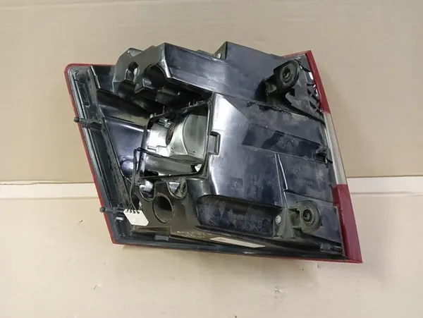 Lámpara LED trasera derecha Skoda Octavia III 3 Kombi 17- 5E9945208 image 3