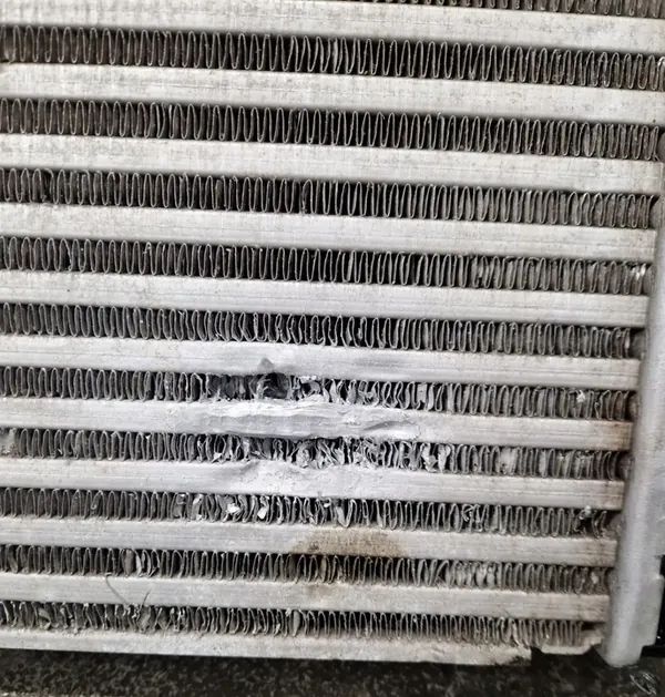 Intercooler Porsche Panamera 971 2.9 4S Rechterzijde image 3