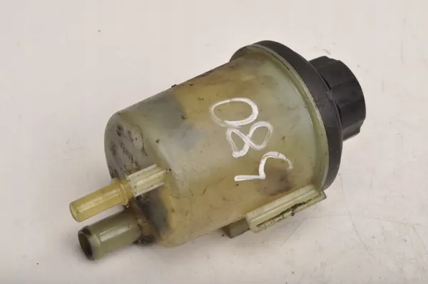 Depósito de dirección OEM 6G91-3R700-BC para Volvo image 4