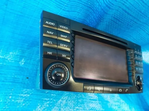 Mercedes COMAND Navigointiradio OEM A2118276842 image 4