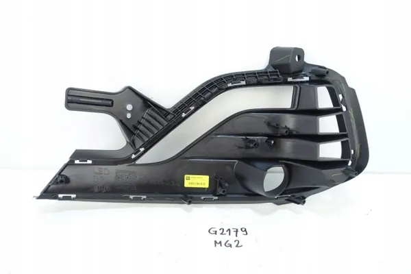 Hyundai I30 III 2017- Stoßstangengitter OEM 86564-G4AE0 image 4