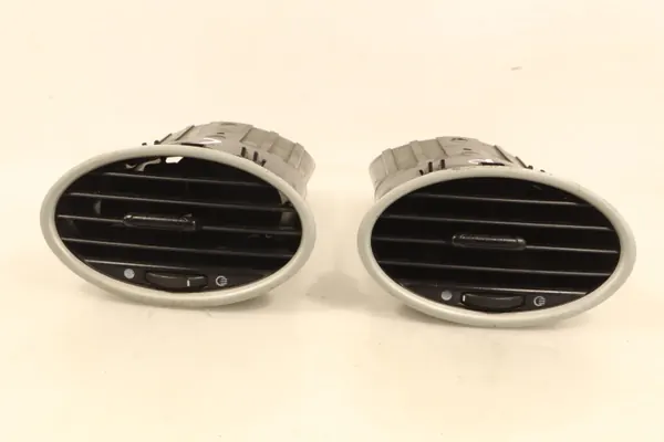 Middelste ventilatierooster Ford Focus MK2 OEM SAS1_A0504 image 2