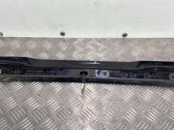 Spoiler de hayon Kia Sportage OEM 872103U000 image 7