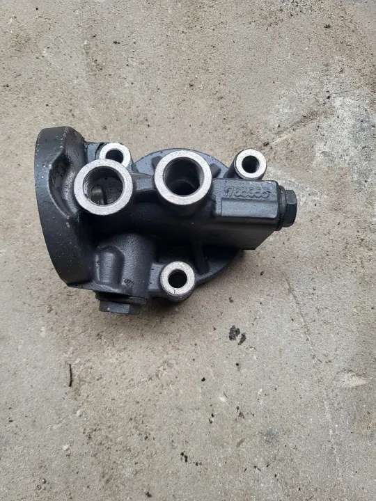 Getriebeölfilterbasis Scania GRS905 OEM 1765956 image 3