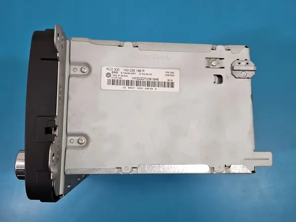 OEM 1K0035186R fabrieksradio voor VW Passat B6 image 5