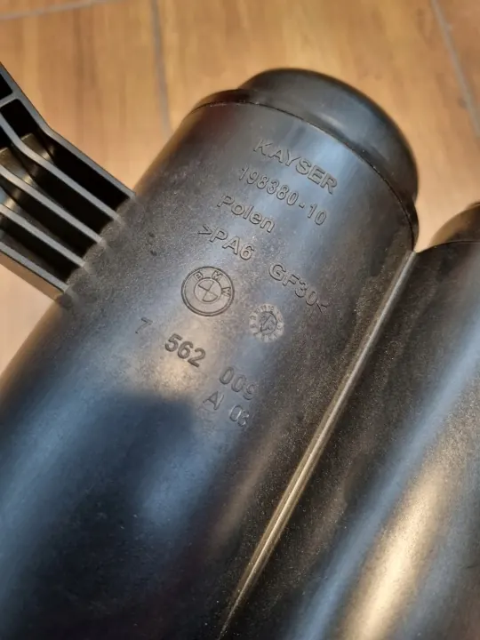 BMW OEM 7562009 Kohlefilter - Gebraucht, Gut Erhalten image 3