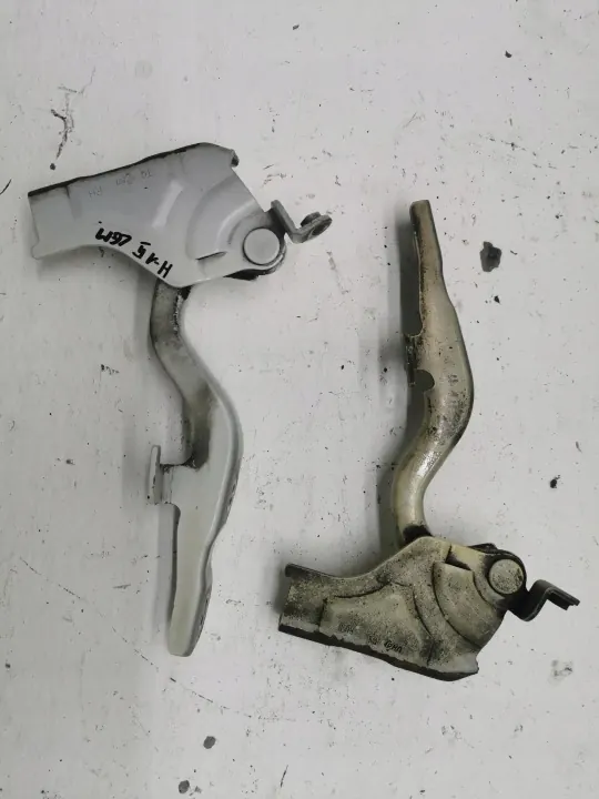 ZAWIASY MASKI KOMPLET HYUNDAI H-1 II 07-15 OEM image 2