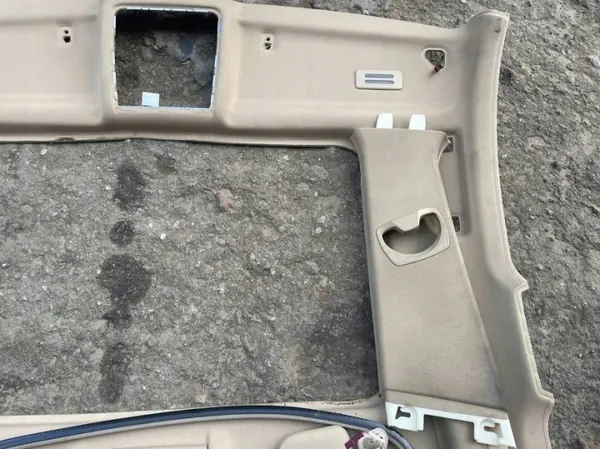OEM PODSUFITKA SUFIT JASNA SZYBERDACH SŁUPKI KOMPLET BMW E90 image 5