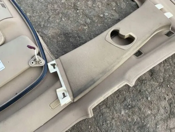 OEM PODSUFITKA SUFIT JASNA SZYBERDACH SŁUPKI KOMPLET BMW E90 image 9