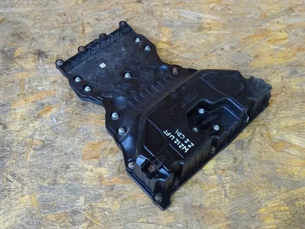 MERCEDES E-KLASA W212 2.2 CDI Oljetank Sensor A6510102913 image 2