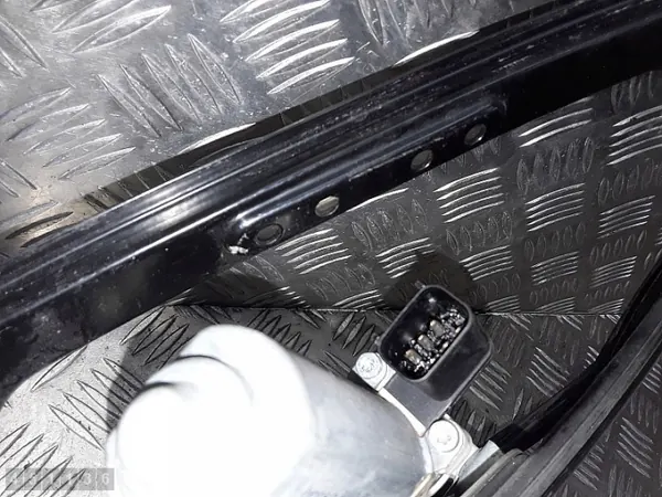 Ikkunan säädin OEM 994668100 Chrysler 300C 2006 image 6