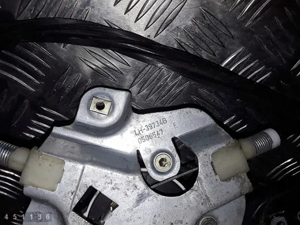 Ikkunan säädin OEM 994668100 Chrysler 300C 2006 image 7