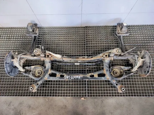 Bakaxelbalk OEM 3Q0505235AC för Skoda Superb III image 2