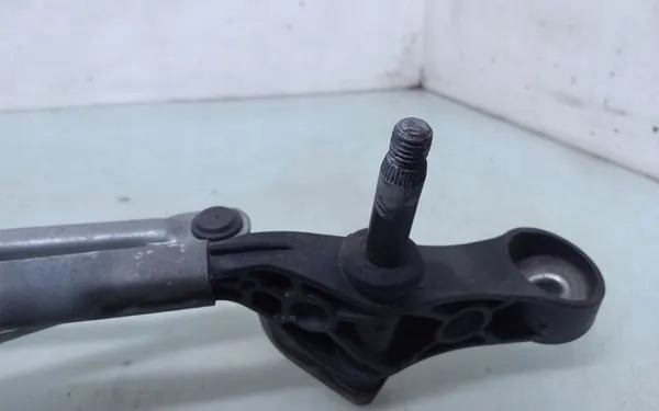 BMW F20 F21 F22 F23 F87 Pyyhkijän moottori OEM 7239510 image 4