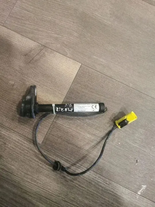 Motorkapscharnierpatroon OEM 2139062201 Mercedes E W213 image 2
