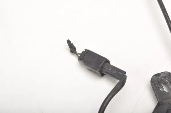 Volvo Motorkapslot OEM 180088 voor S60 II V60 image 5