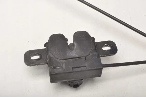 Volvo Motorkapslot OEM 180088 voor S60 II V60 image 7