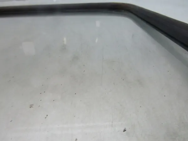 Vidro traseiro esquerdo FORD TRANSIT IV 91R OEM image 9
