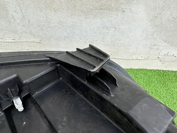 Vasen etuvalaisin Ford Transit Connect MK1 2T14-13008-AB image 6