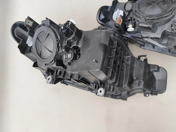 BMW 3 F30 F31 2011-2015 Conjunto de faróis esquerdo e direito OEM image 6