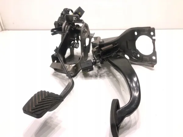 OEM 32800-3X100 Pedaalit Hyundai i40 1.7 116hv image 2