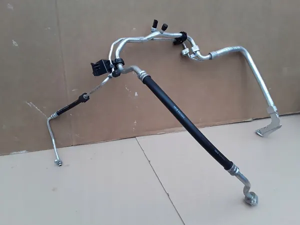 Ilmastointiletku VW Touran 1.4 TSI 5QB816738 5Q0820743C image 2