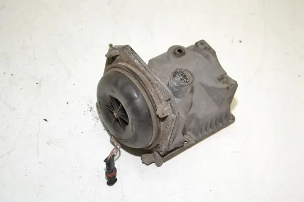 Webasto 85977J Heizungsteil gebraucht - OEM 85977J image 2
